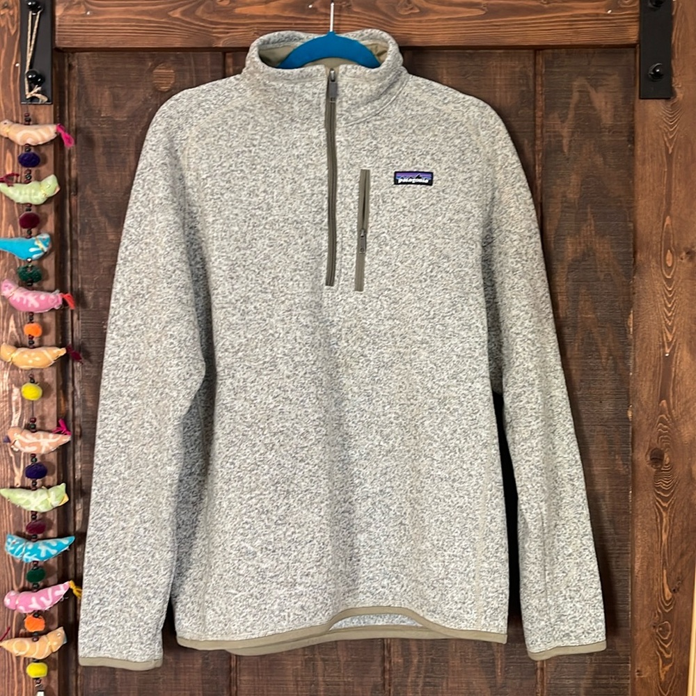 Men’s Patagonia Better Sweater in medium - beige/green/cream